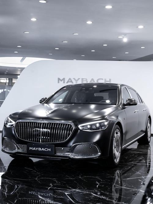 重庆92岚图汽车的售后服务让用户无忧出行，迈巴赫未来的豪华车趋势